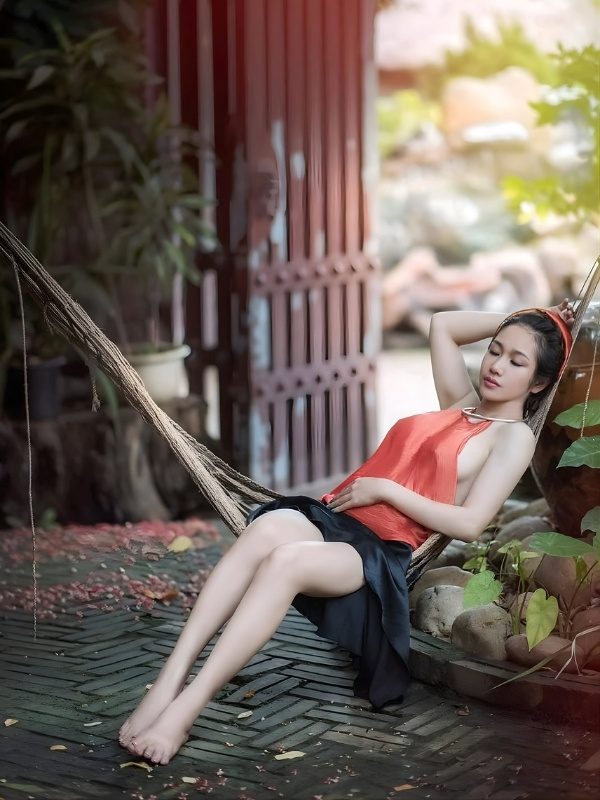 áo yếm thả rông onlyfans style