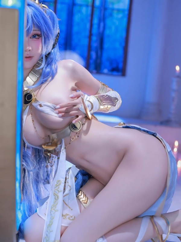 ảnh cosplay nude 18+