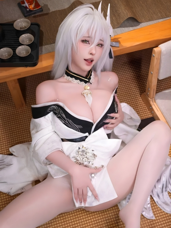 cosplay gợi dục nóng bỏng